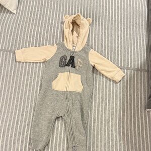 GAP Gray and Beige Hooded Baby One-Piece